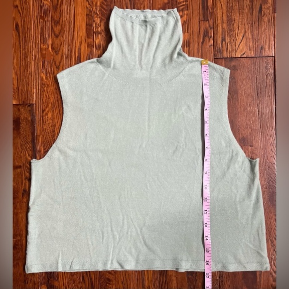 SABLYN Lera Cashmere Sleeveless Turtleneck in Aqua (Blue / Green) Size Small - Picture 2 of 9
